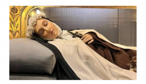 Accoglienza della reliquia di Santa Teresa di Gesù Bambino